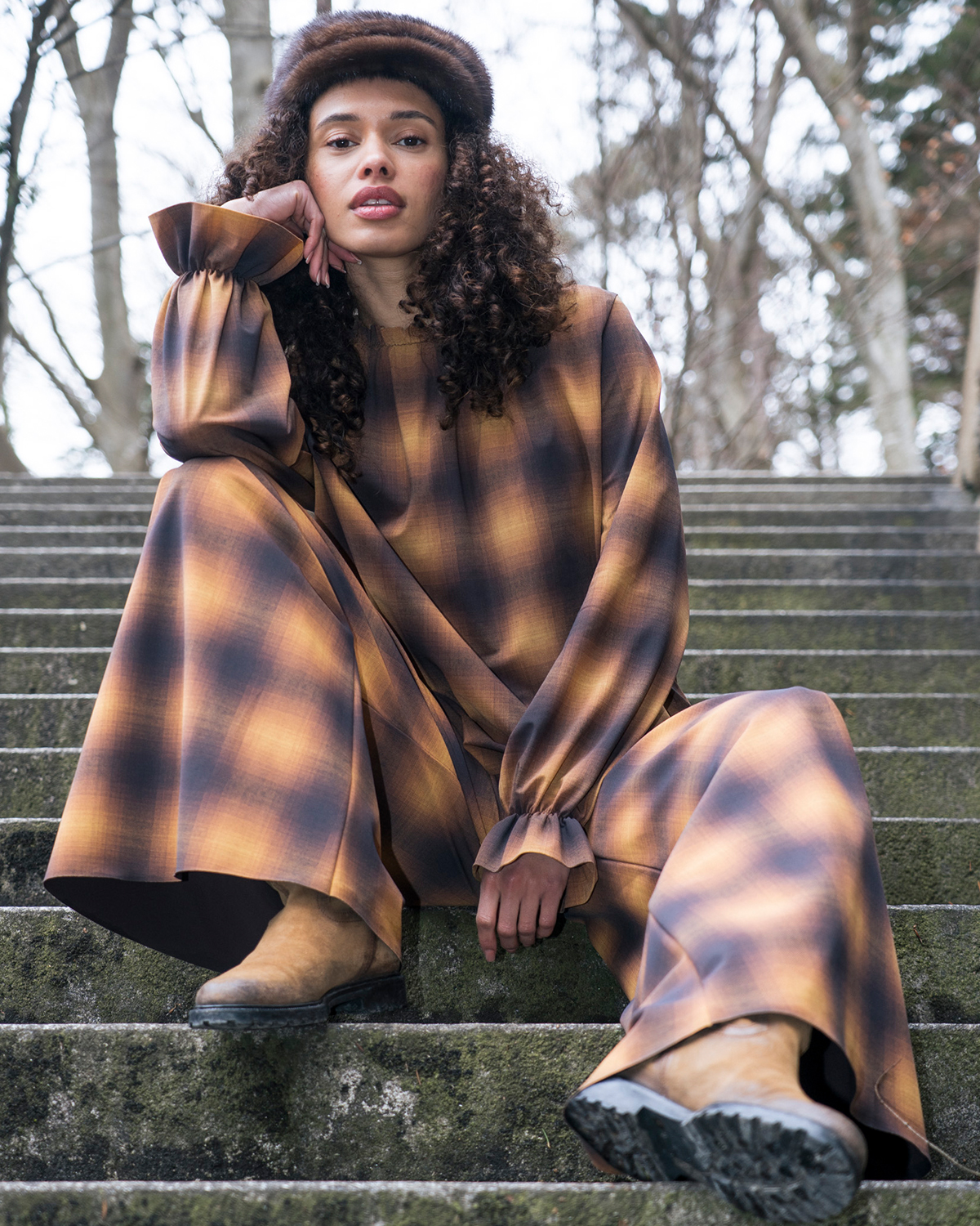 SASSENBACH  editorial image 2